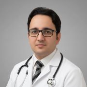 آیدین کاظم‌پور آذر