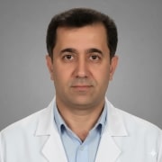 فرهاد فرزاد