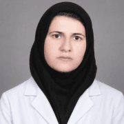عایشه مینایی 