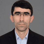 سلام عزیزپور
