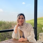پریسا نورآبادی