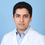 رضا حاجی‌زاده